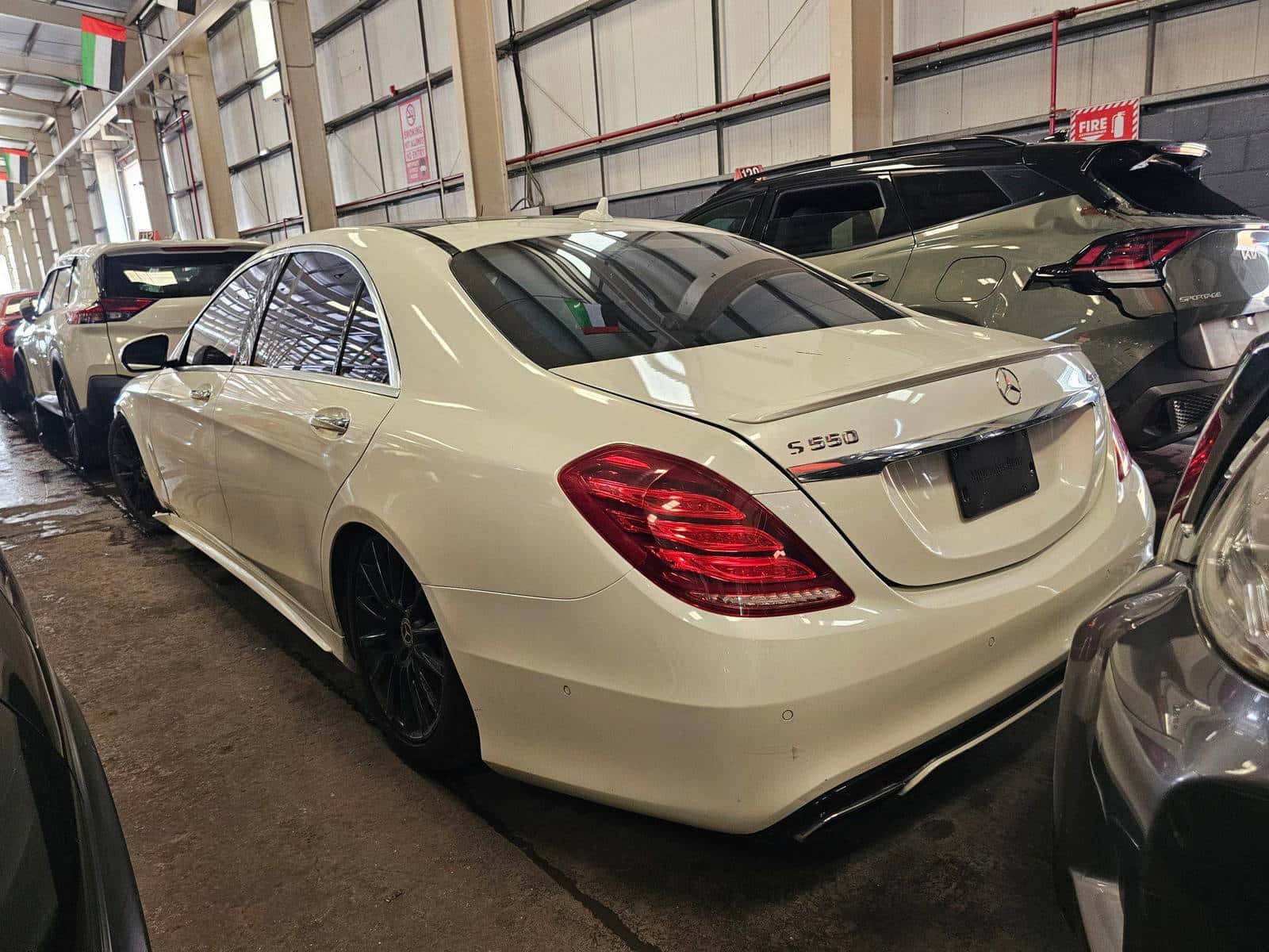 MERCEDES BENZ S 550 2016 thumbnail 2