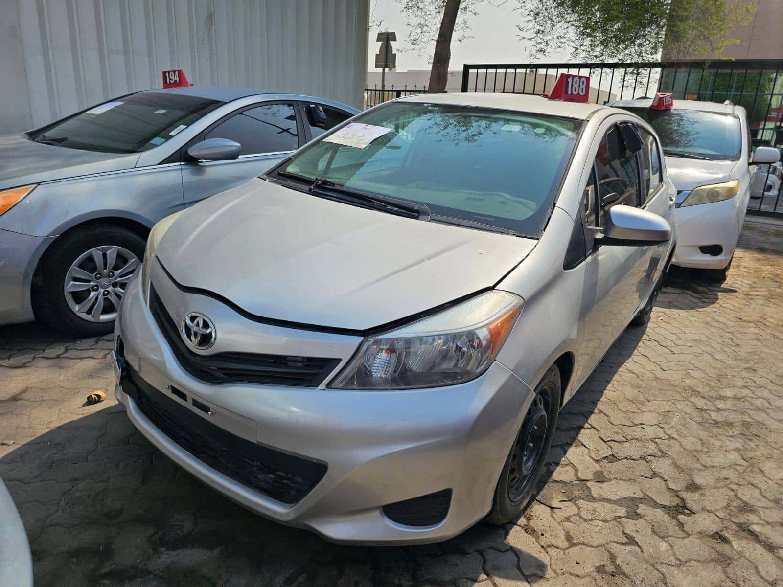 Toyota Yaris 2014 thumbnail 4