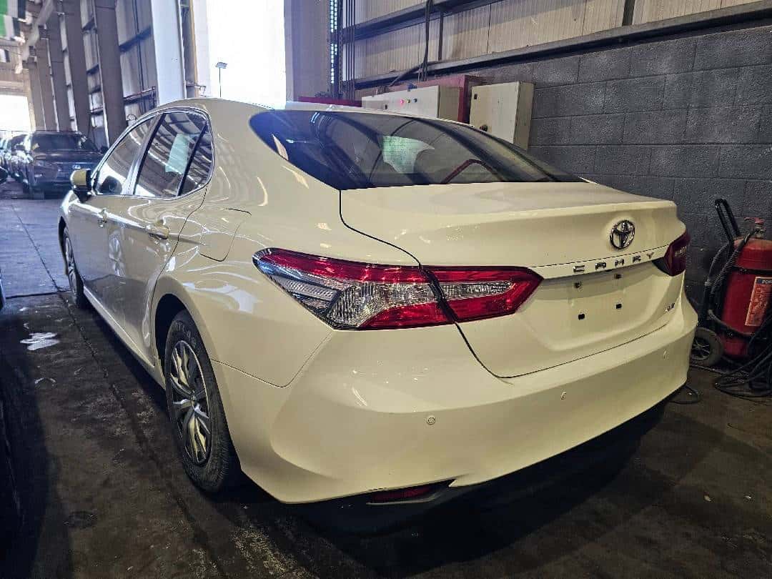 TOYOTA CAMRY 2020 thumbnail 1