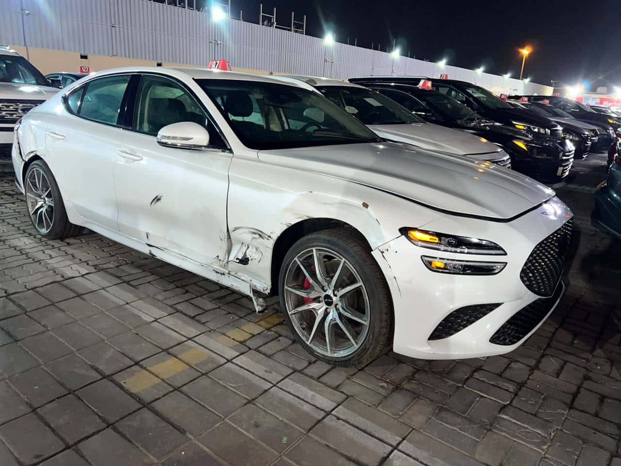 Genesis G70 2025 thumbnail 4