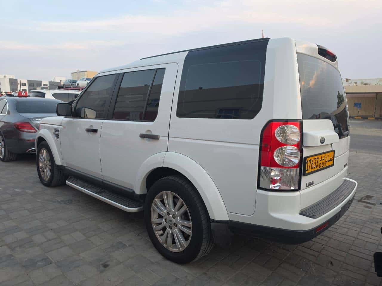 Land Rover LR4 HSE 2012 thumbnail 4