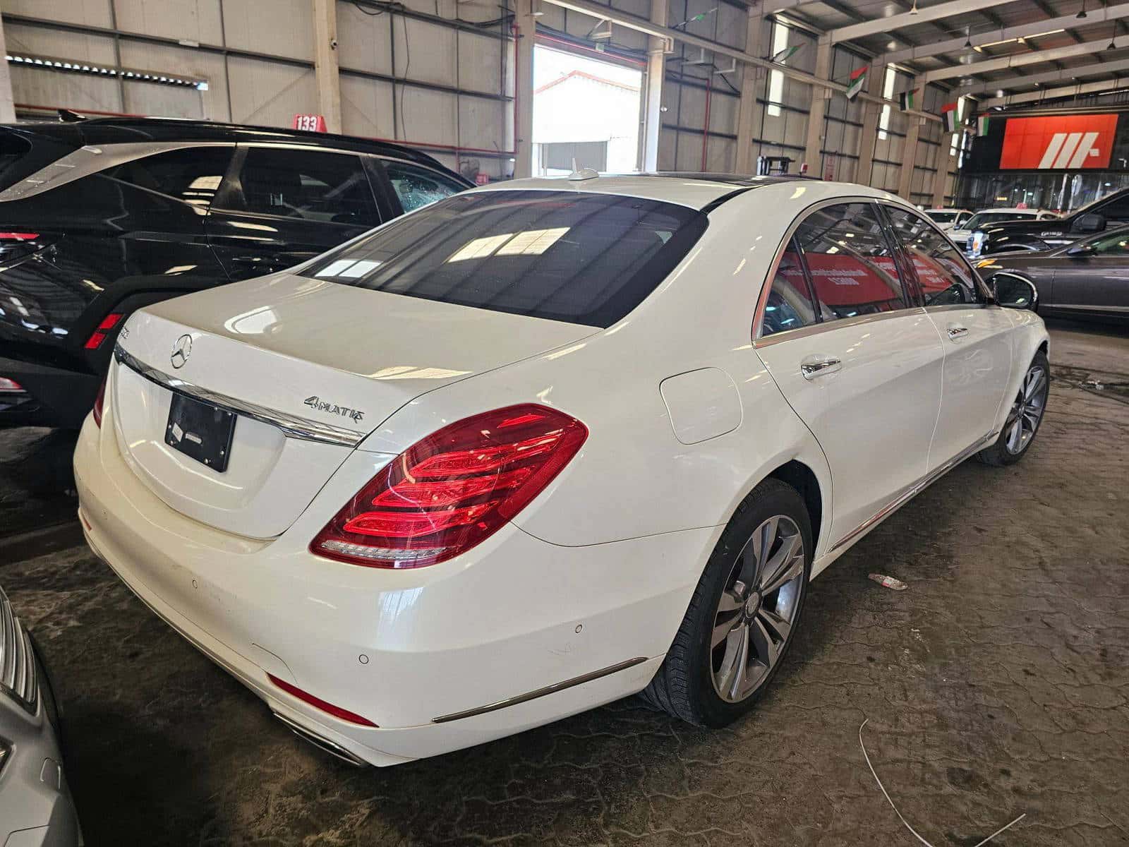 MERCEDES BENZ S 550 2016 thumbnail 4