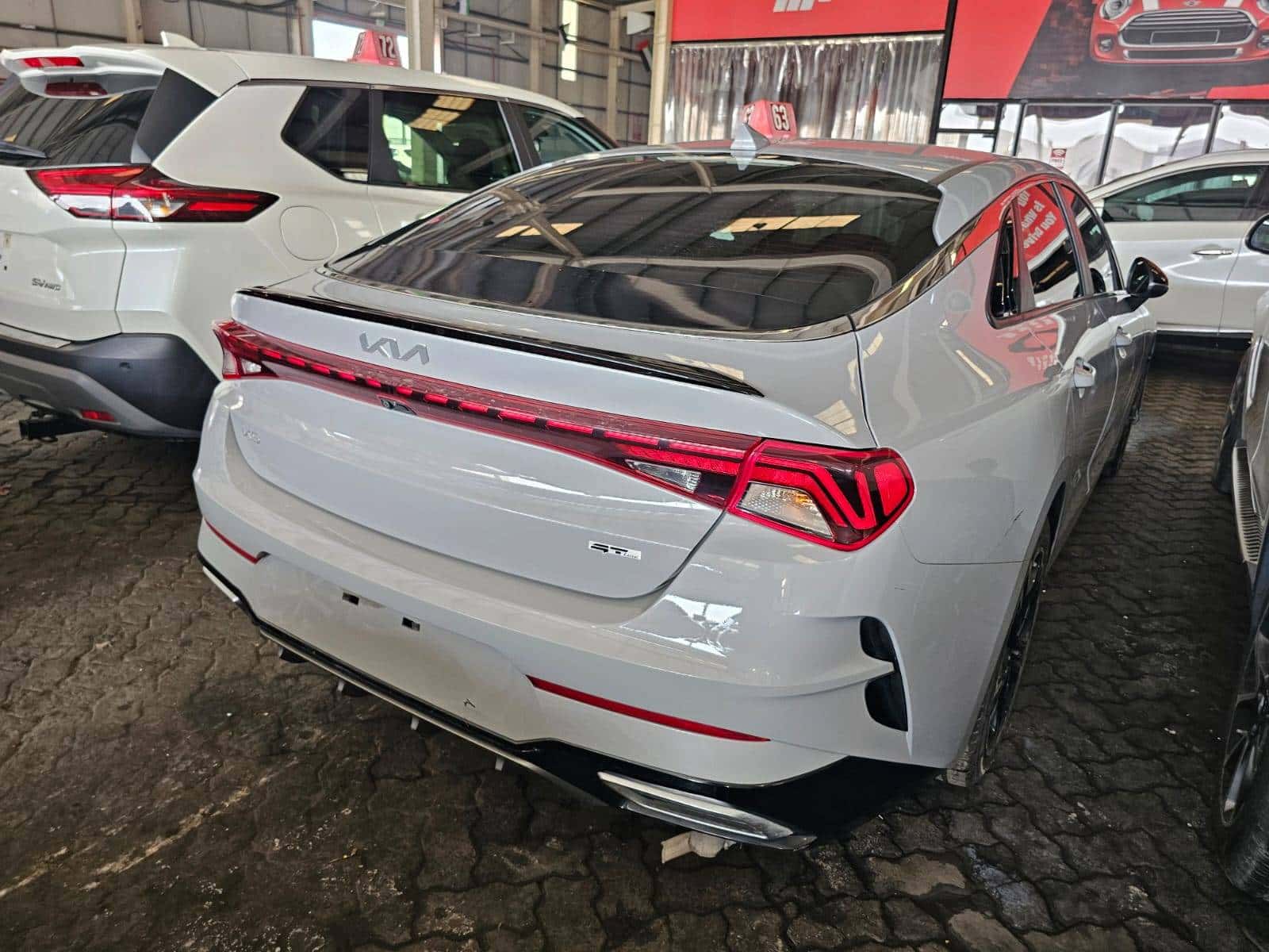 Kia K5 2023 thumbnail 5