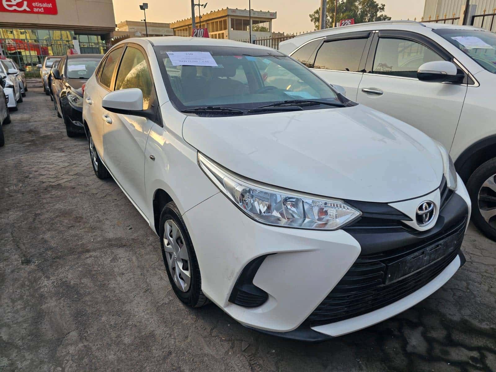 Toyota Yaris 2021 thumbnail 2
