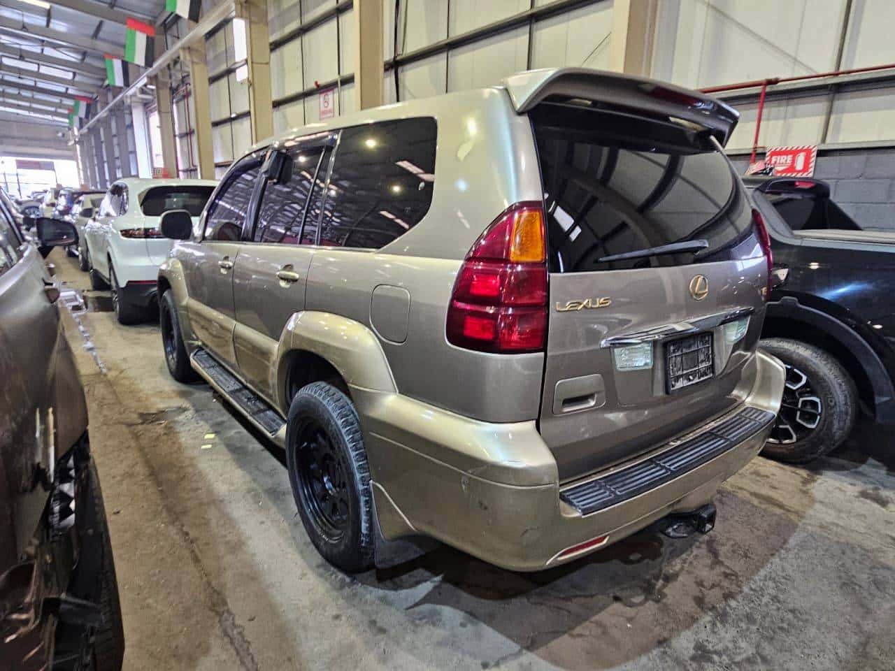 Lexus GX 470 2004 thumbnail 5