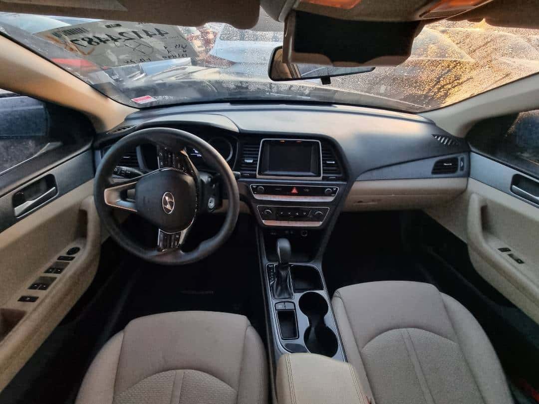HYUNDAI SONATA - Exterior