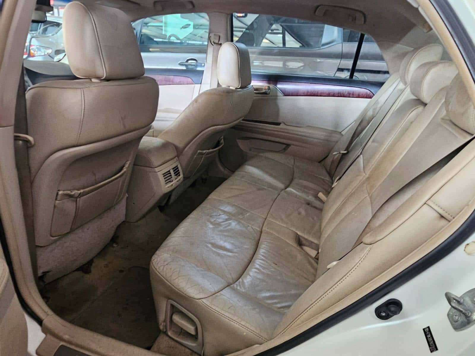 Toyota Avalon 2011 thumbnail 6