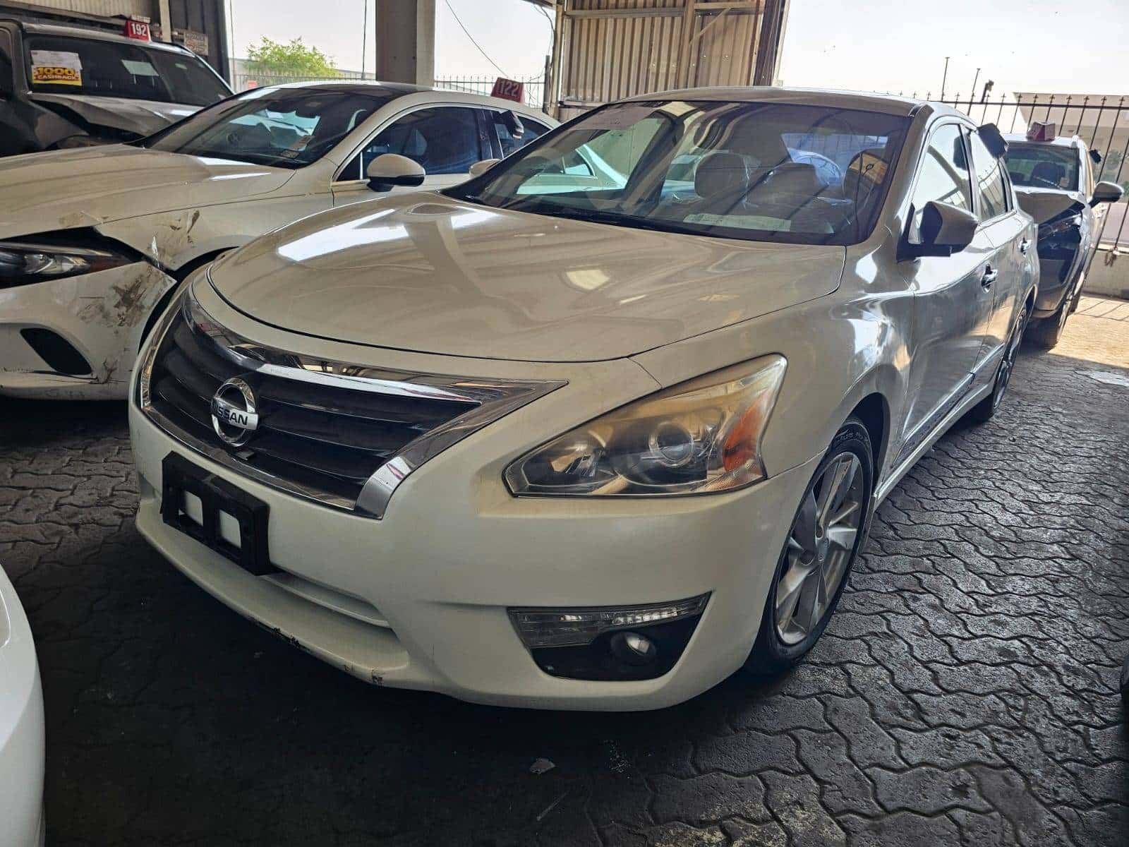Nissan Altima 2015 thumbnail 5