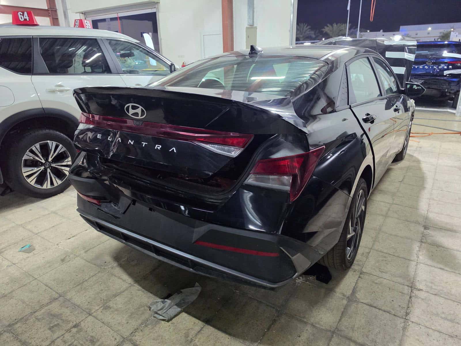 Hyundai Elantra 2025 thumbnail 2