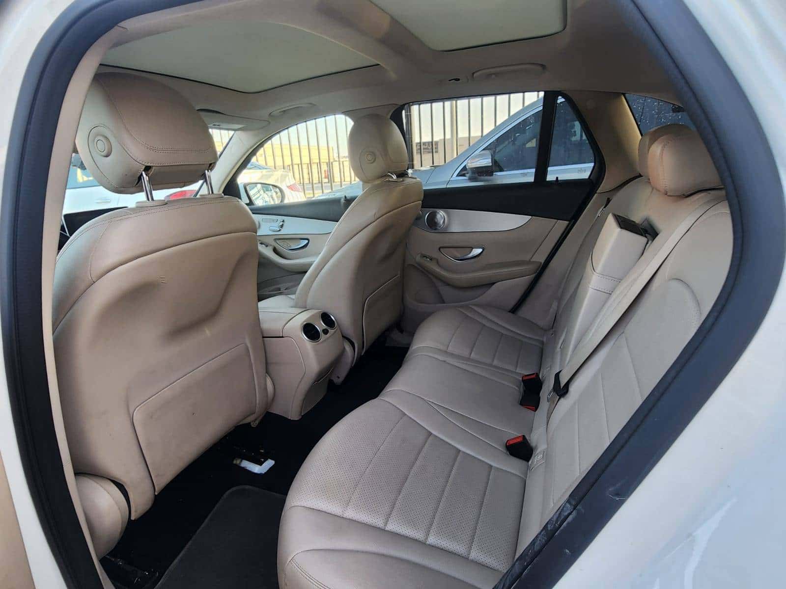 MERCEDES BENZ GLC 350E 2019 thumbnail 5