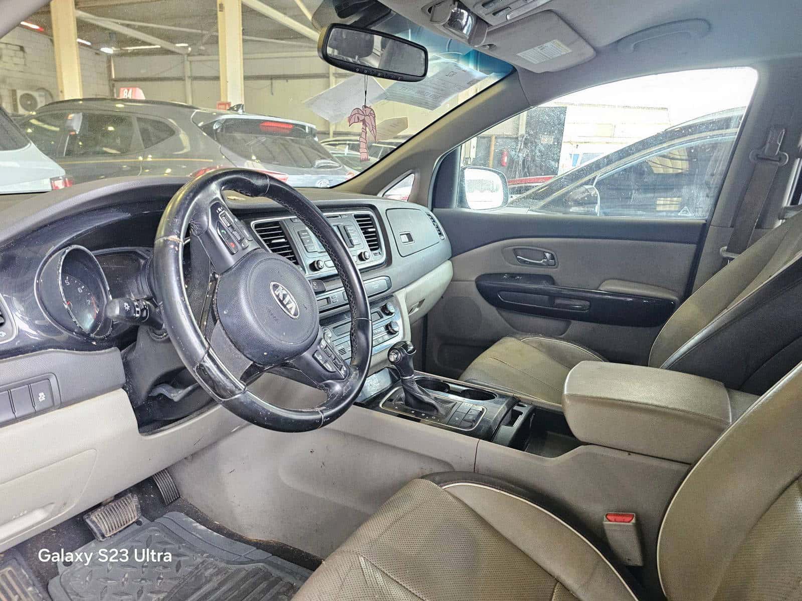 KIA SEDONA - Exterior