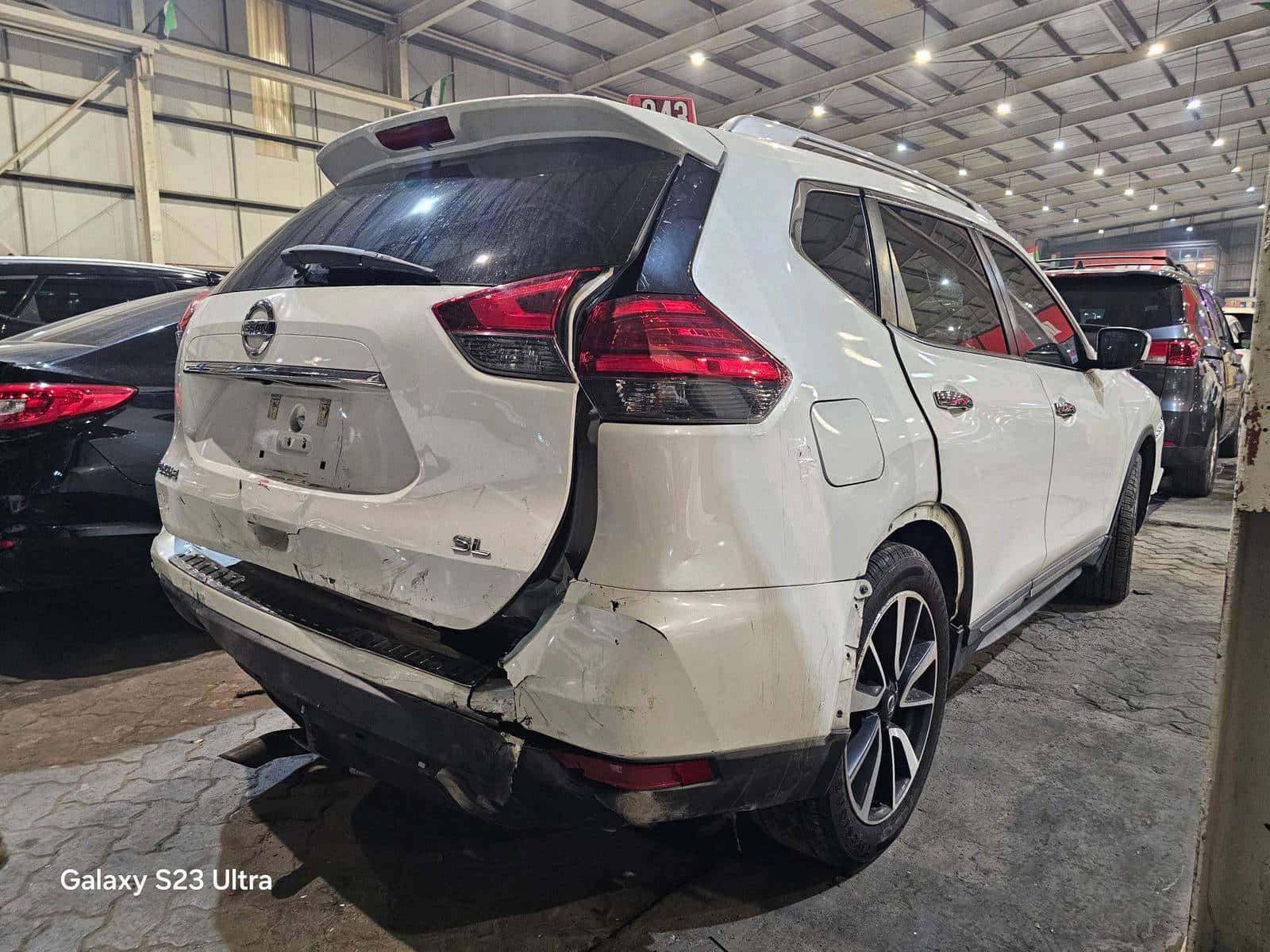 Nissan Rogue 2017 thumbnail 2