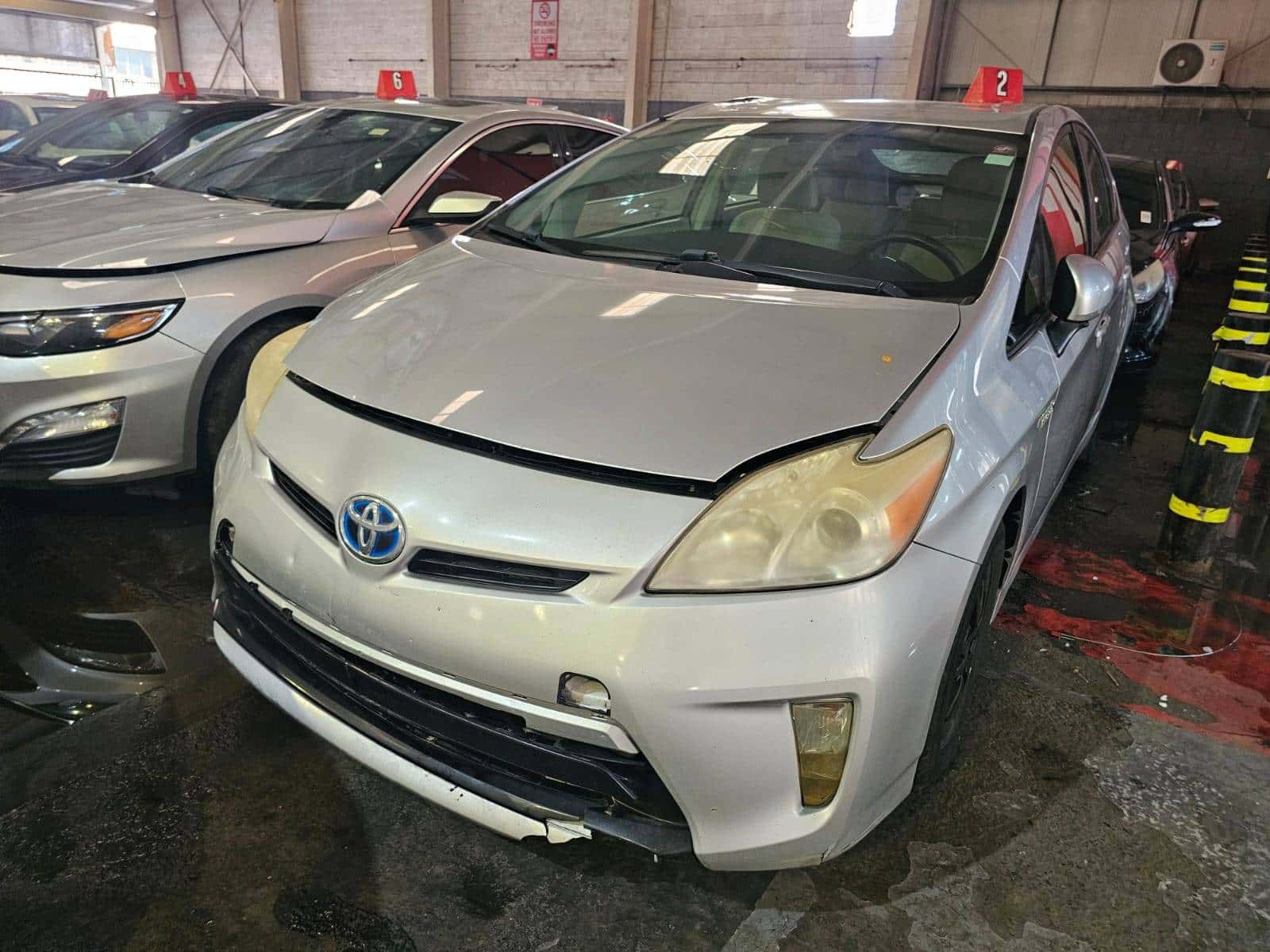 Toyota Prius 2013 thumbnail 2