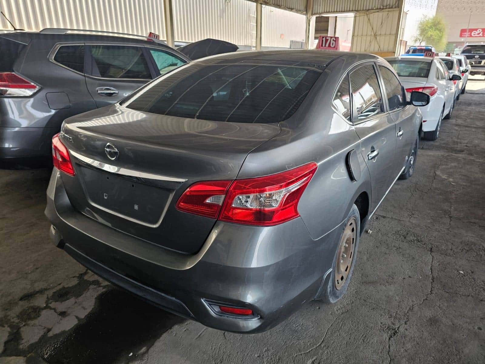 Nissan Sentra 2017 thumbnail 5