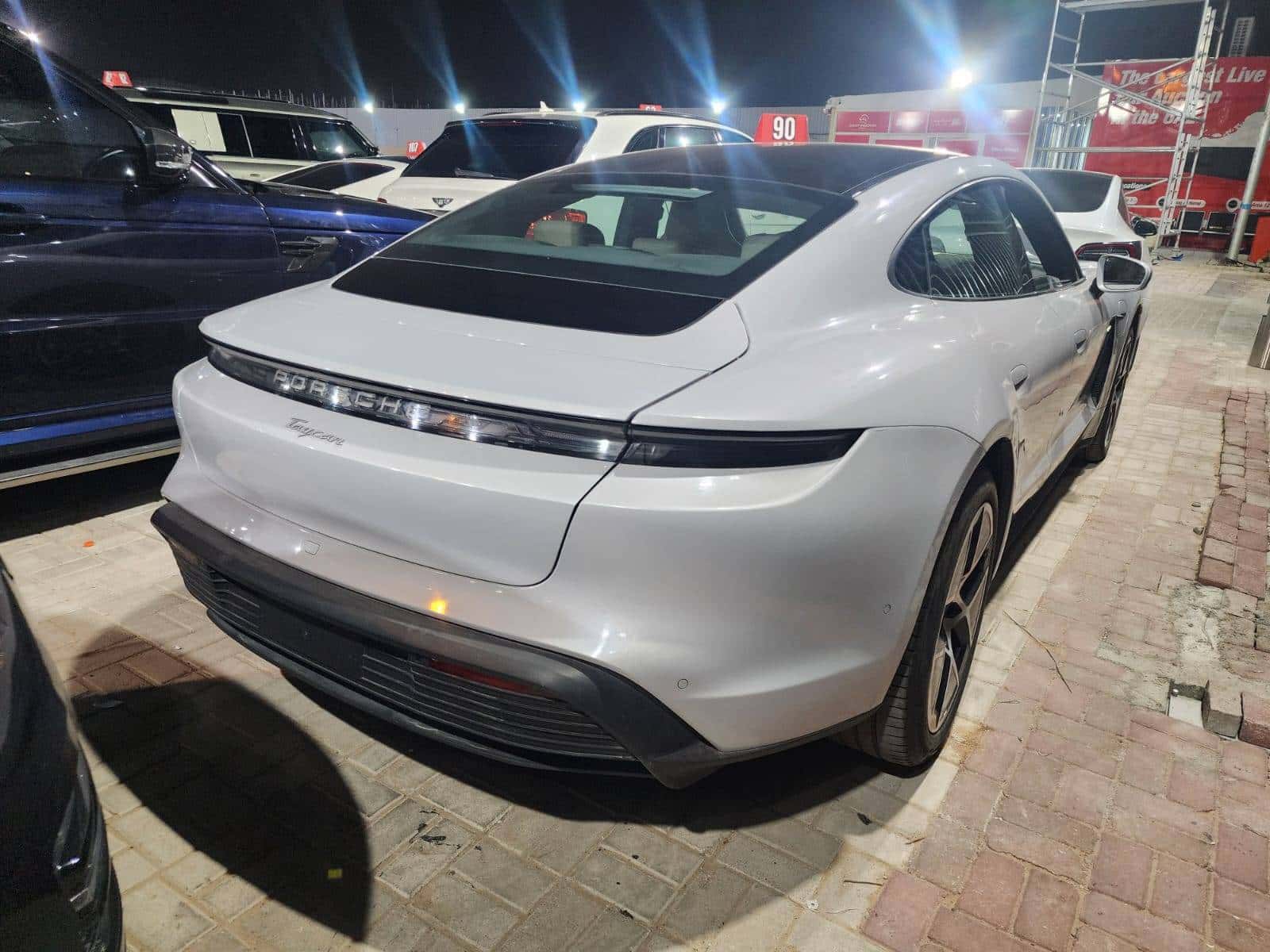 PORSCHE TAYCAN - Exterior
