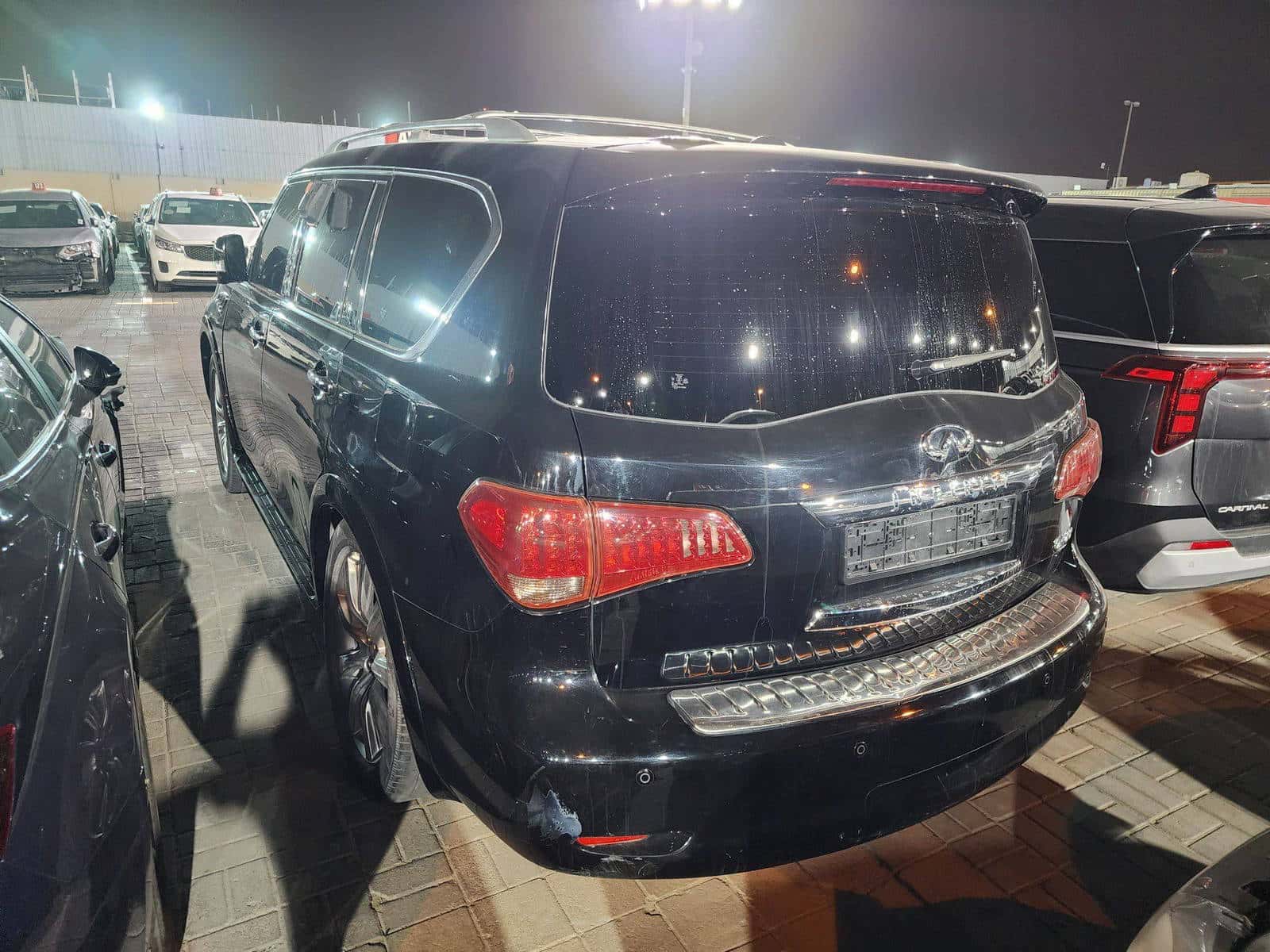 INFINITI QX80 2014 thumbnail 3
