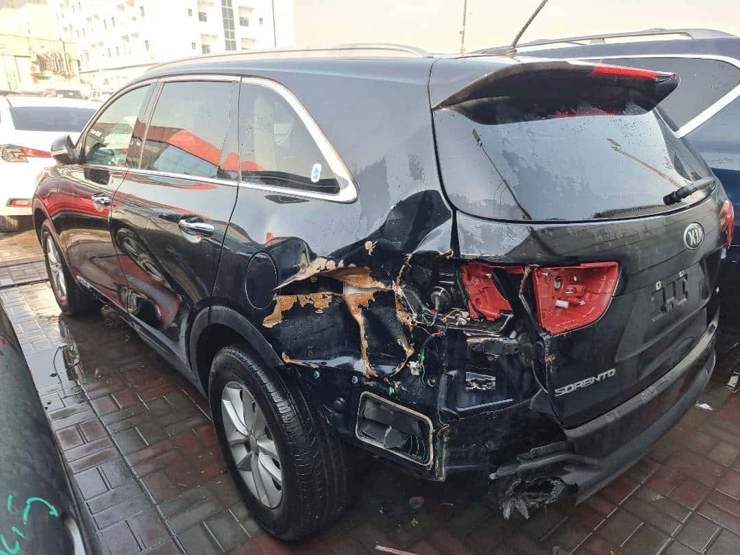 KIA SORENTO - Exterior