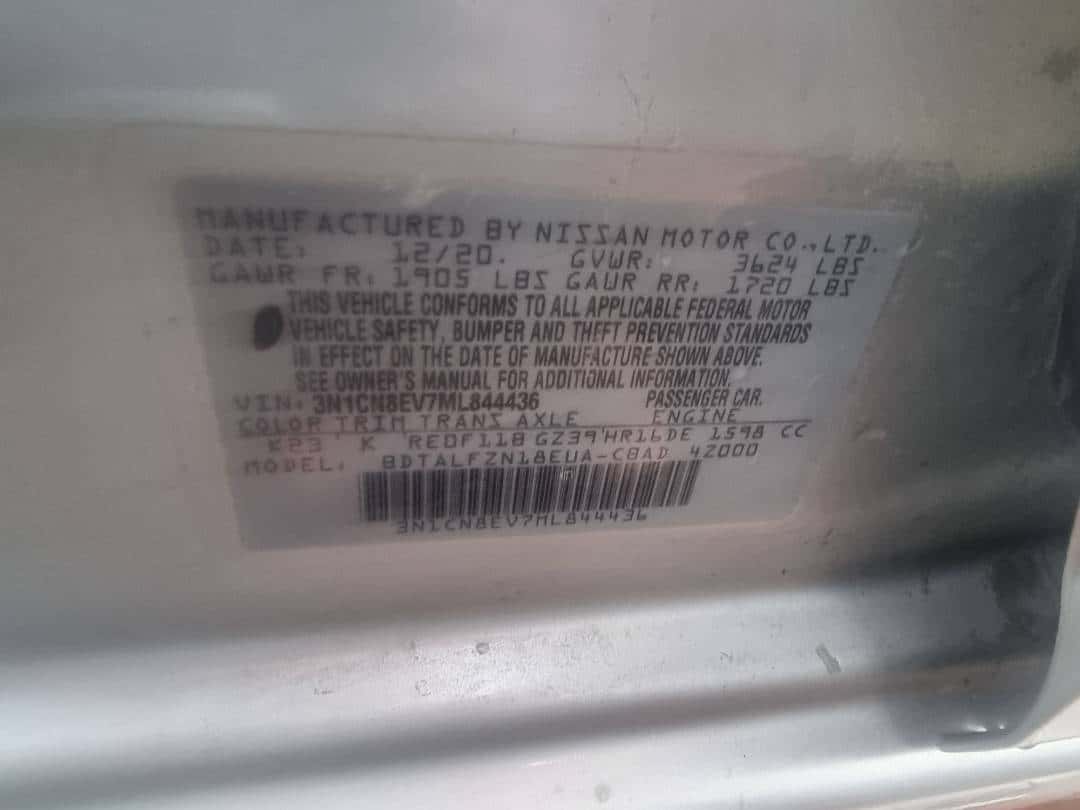 Nissan Versa 2021 thumbnail 3