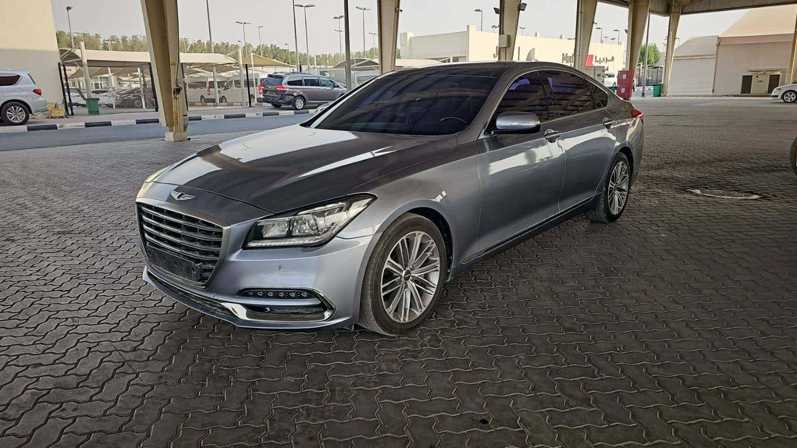 Genesis G80 2017 thumbnail 4
