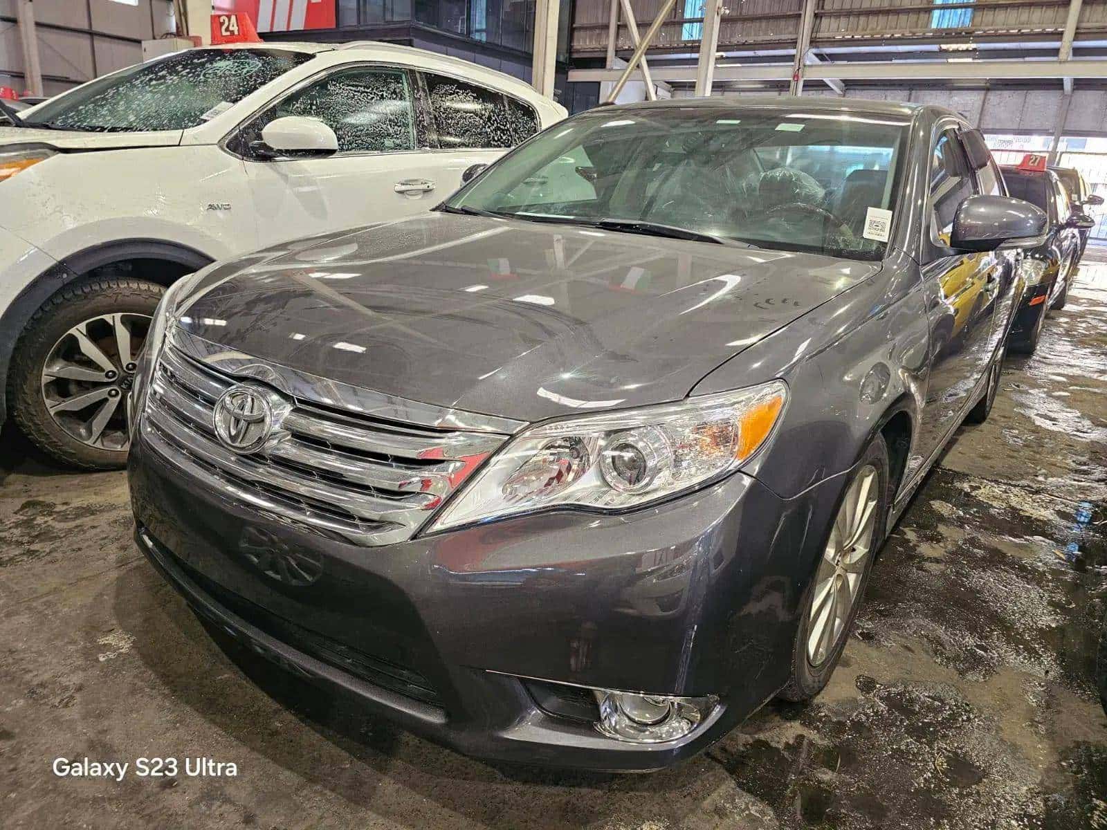 TOYOTA AVALON 2011 thumbnail 6