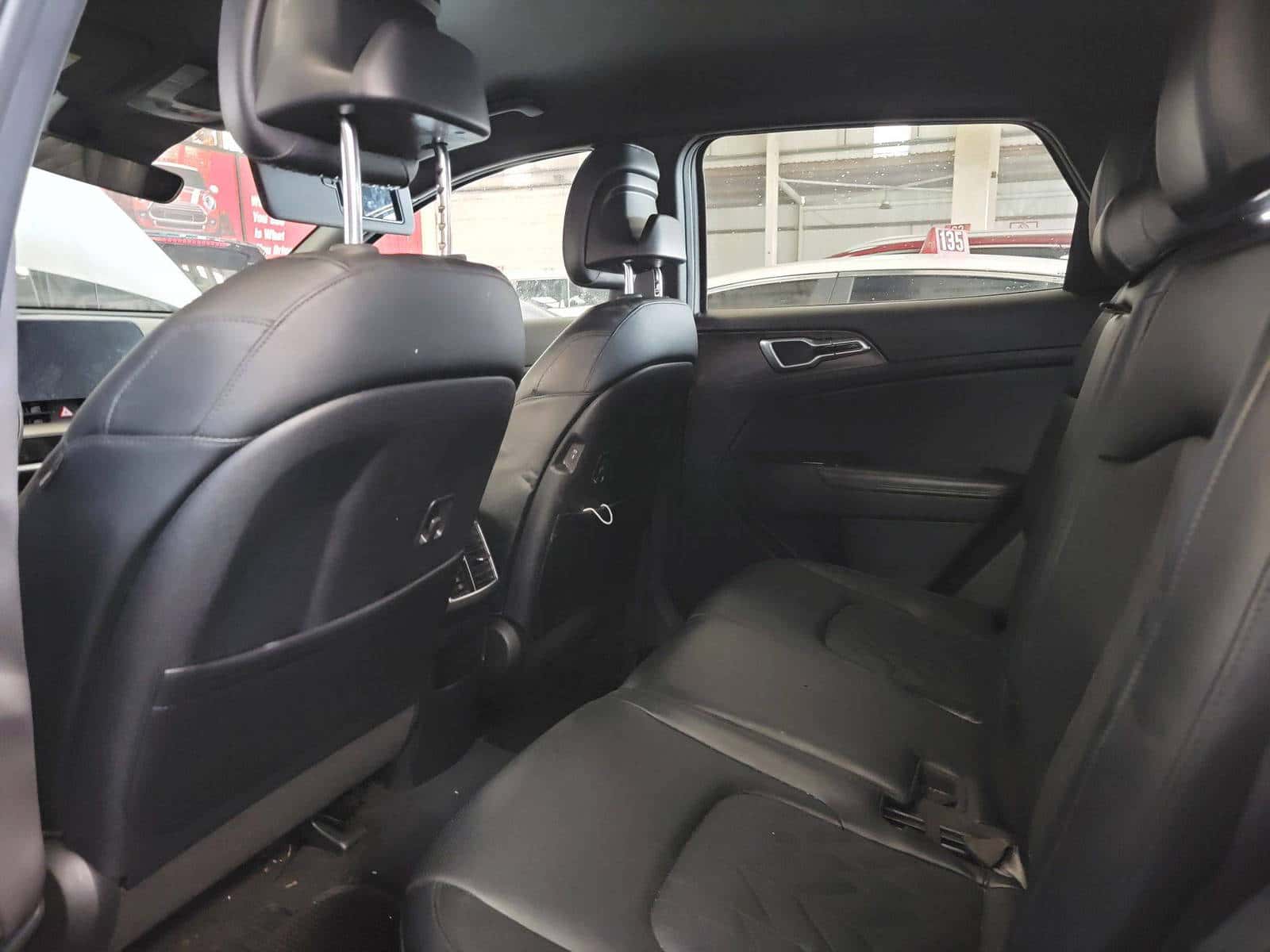 Kia SPORTAGE 2023 thumbnail 3