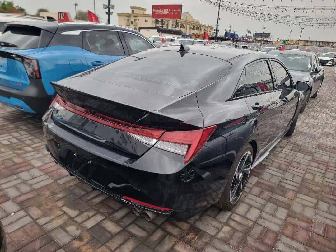 Hyundai Elantra 2023 thumbnail 1