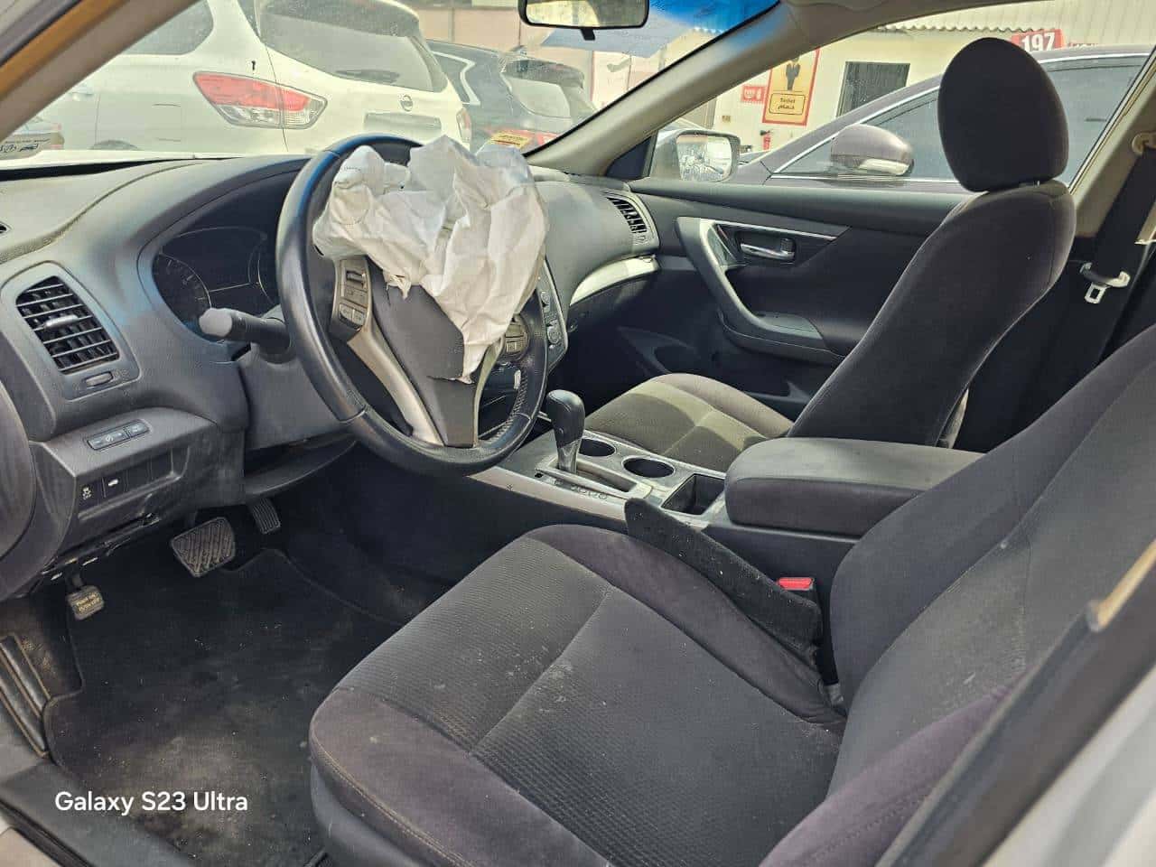 NISSAN ALTIMA - Exterior