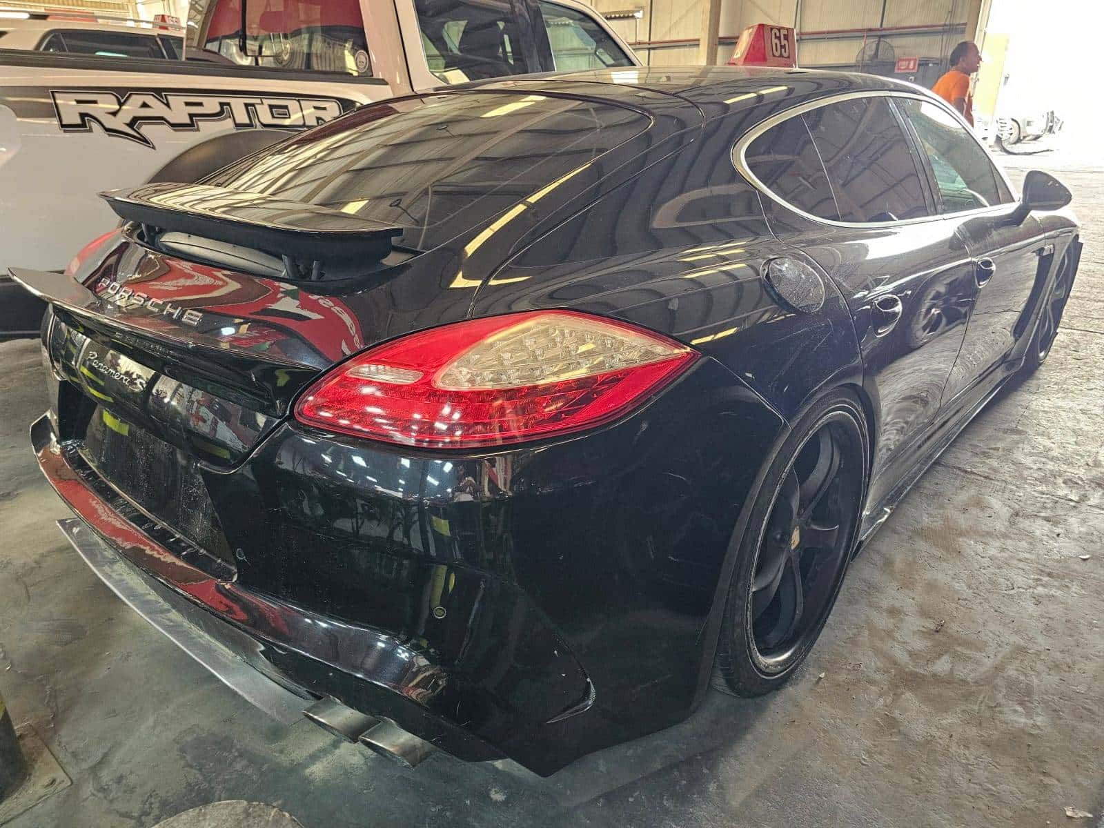 Porsche Panamera 2012 thumbnail 4
