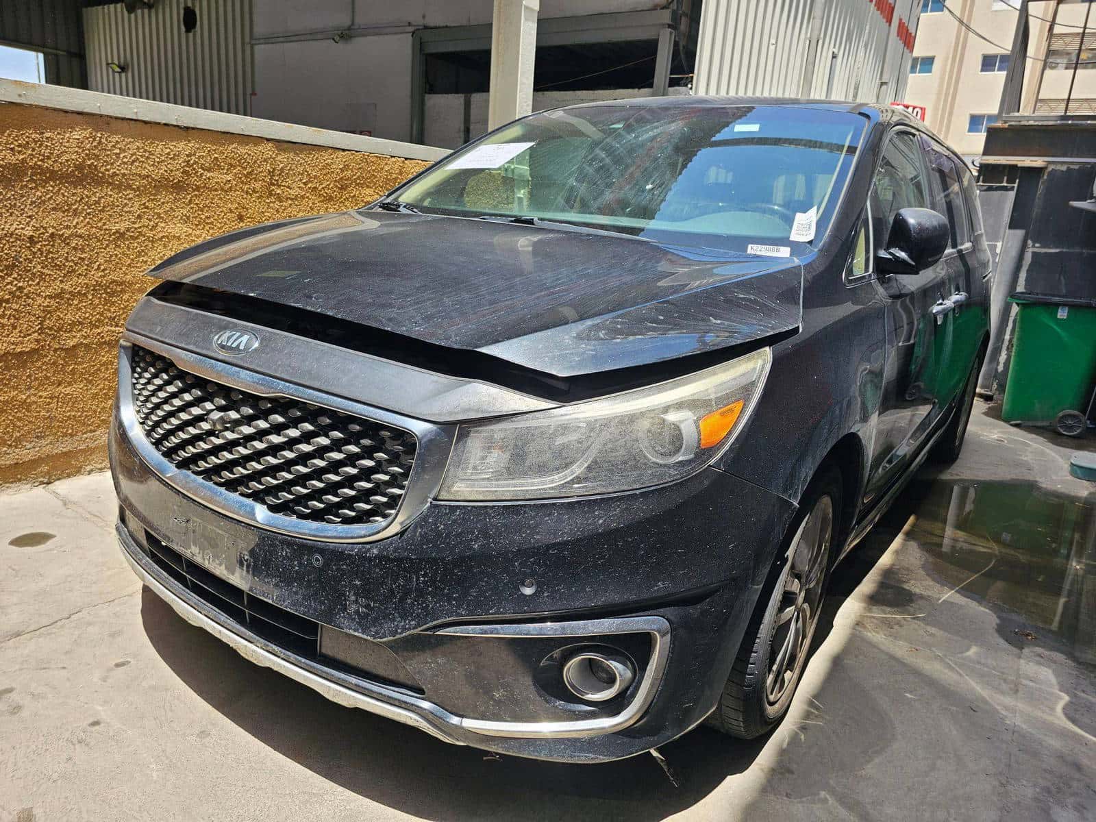 KIA SEDONA 2016 thumbnail 2