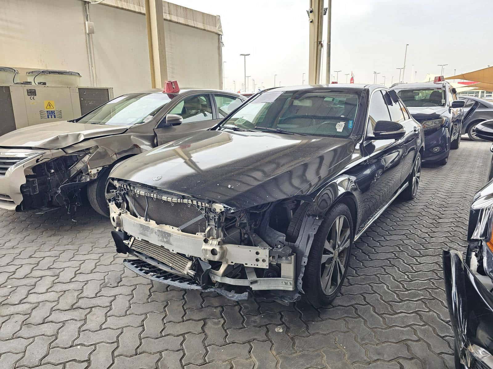 MERCEDES BENZ C300 - Exterior