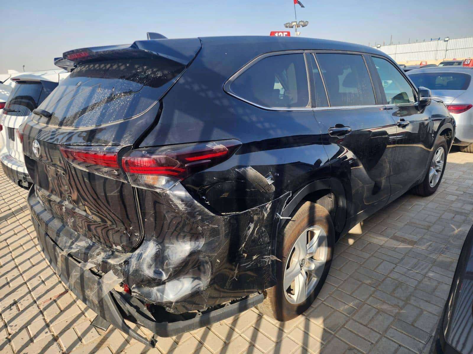 TOYOTA HIGHLANDER - Exterior