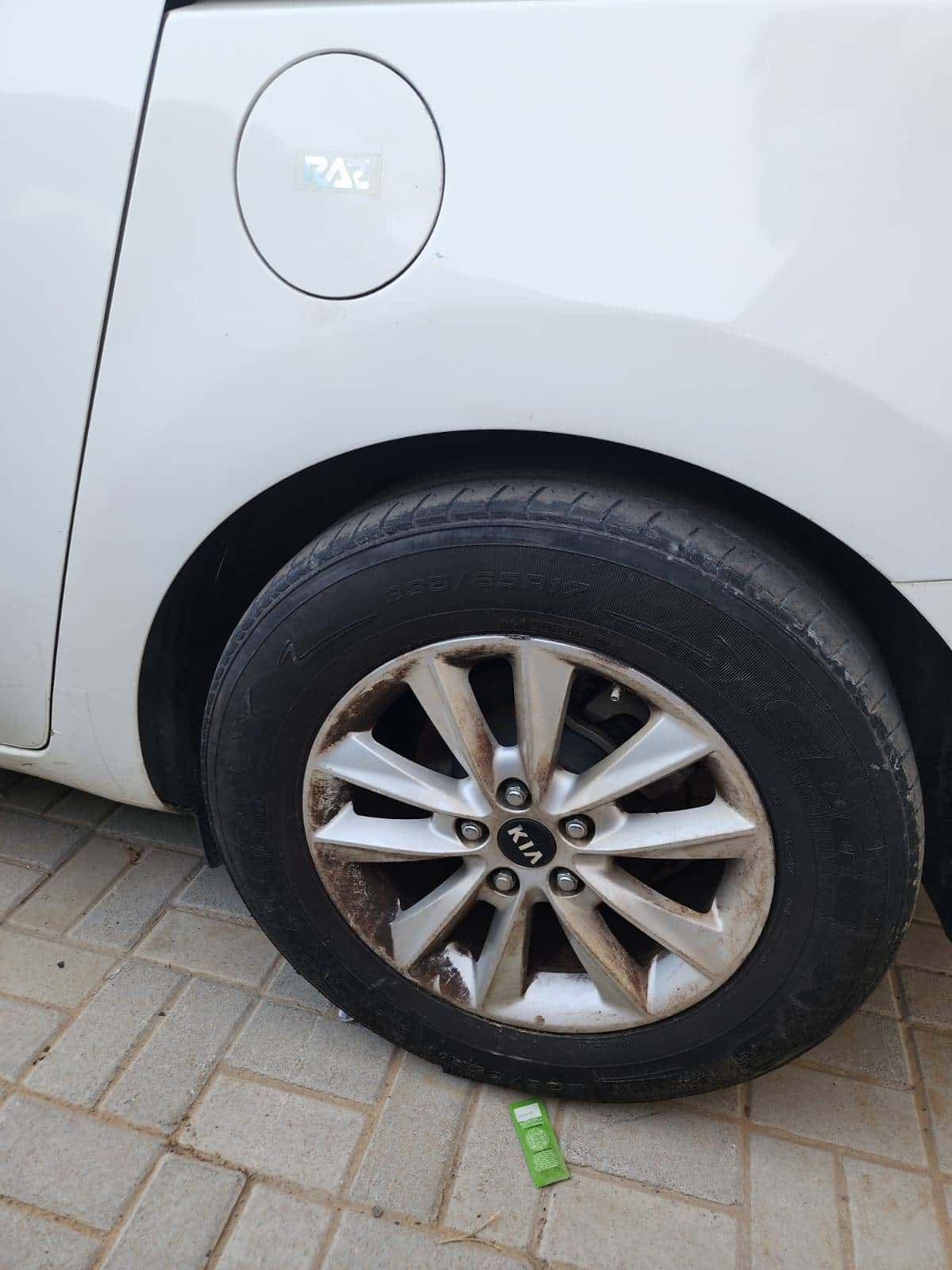 Kia Sedona 2015 thumbnail 5