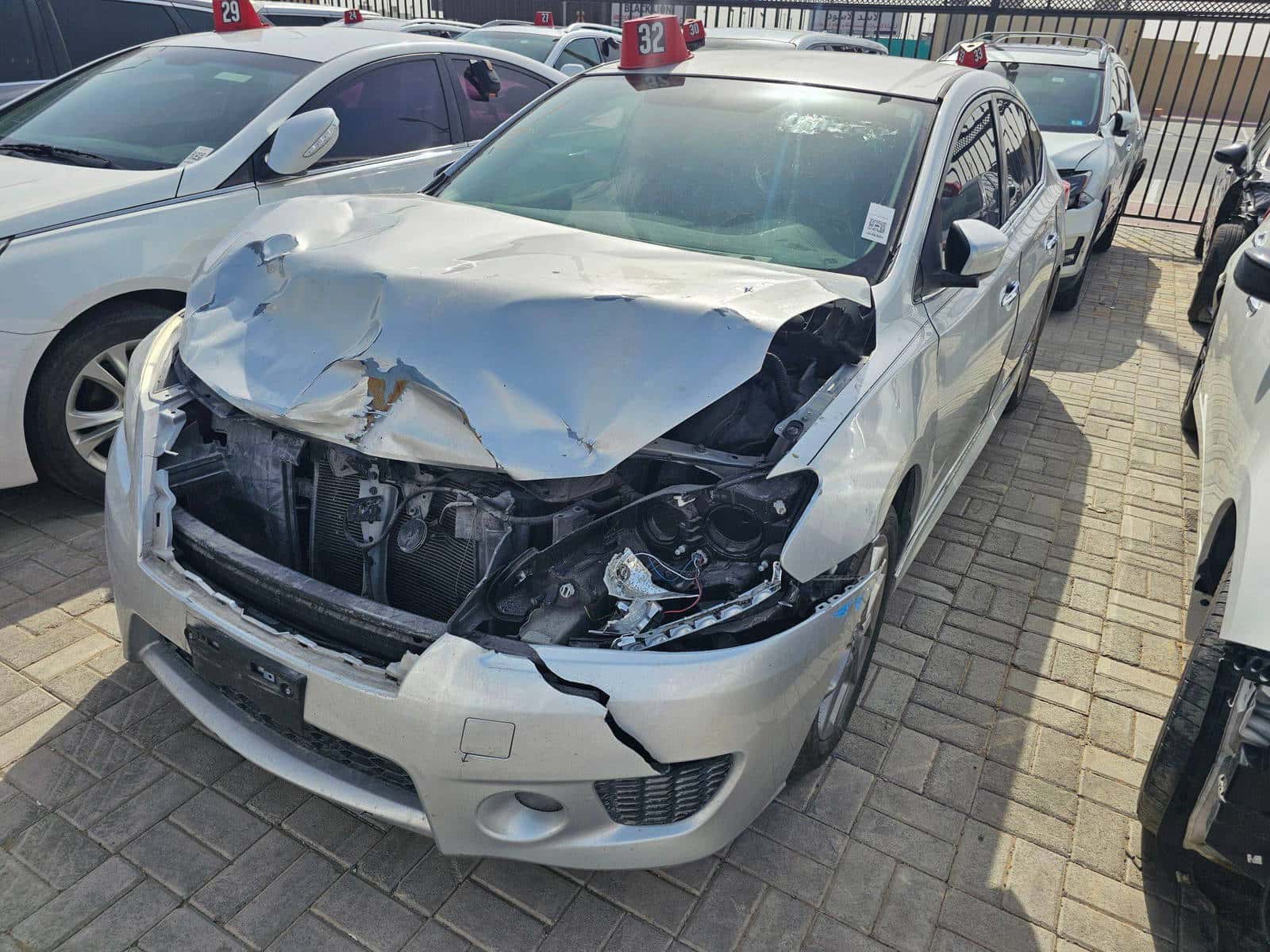 NISSAN SENTRA - Exterior