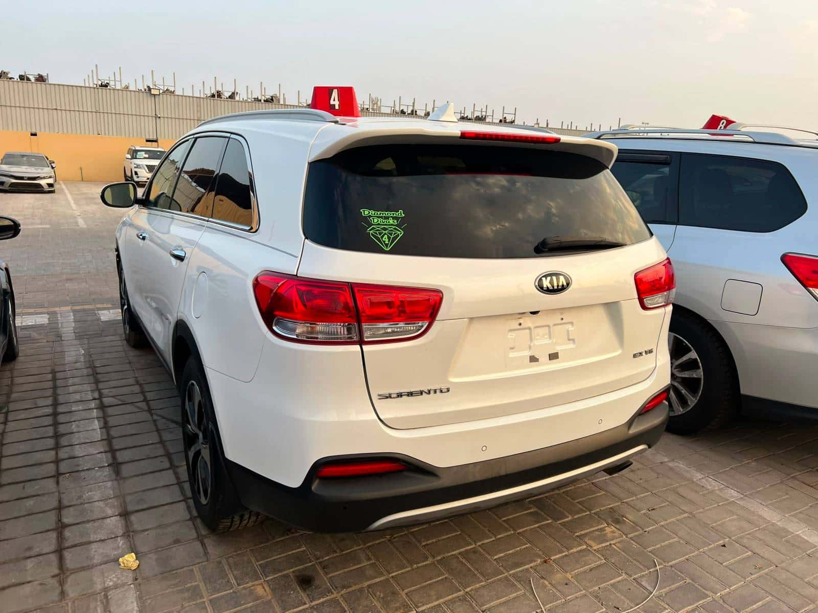 KIA SORENTO 2017 thumbnail 7