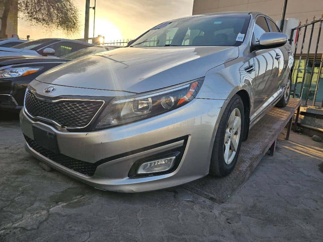 Kia Optima 2015 thumbnail 1