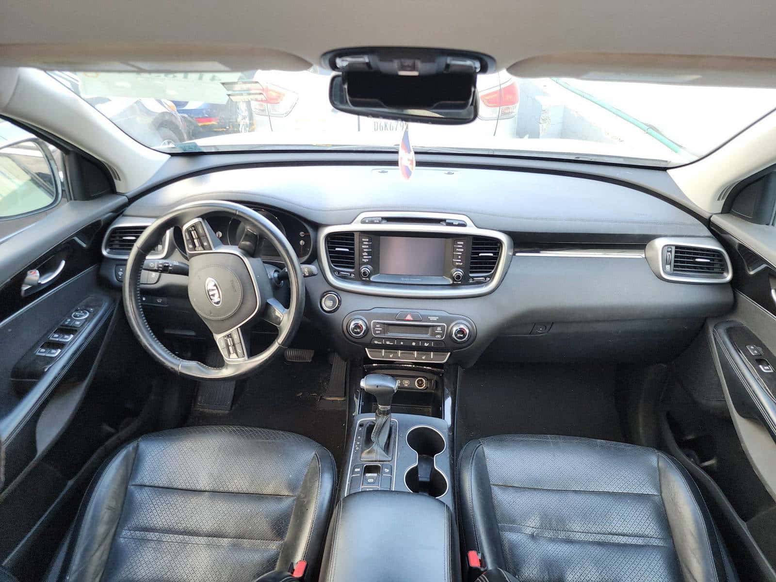KIA SORENTO - Exterior
