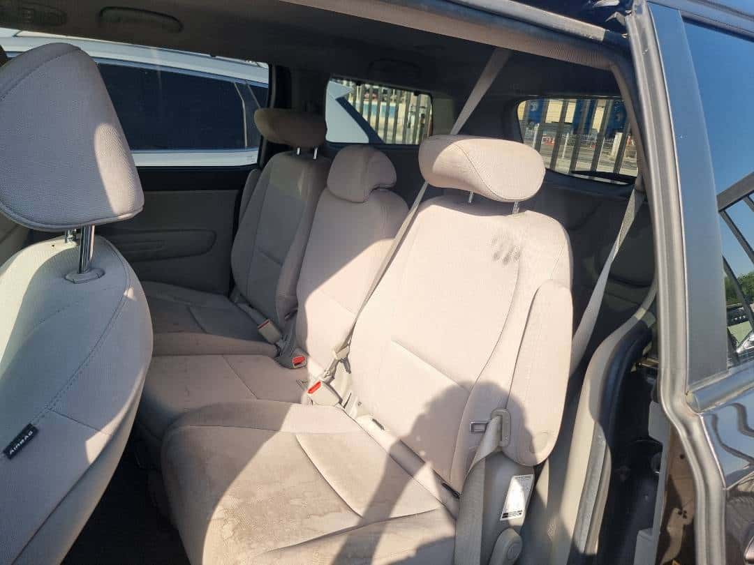 KIA SEDONA 2015 thumbnail 5