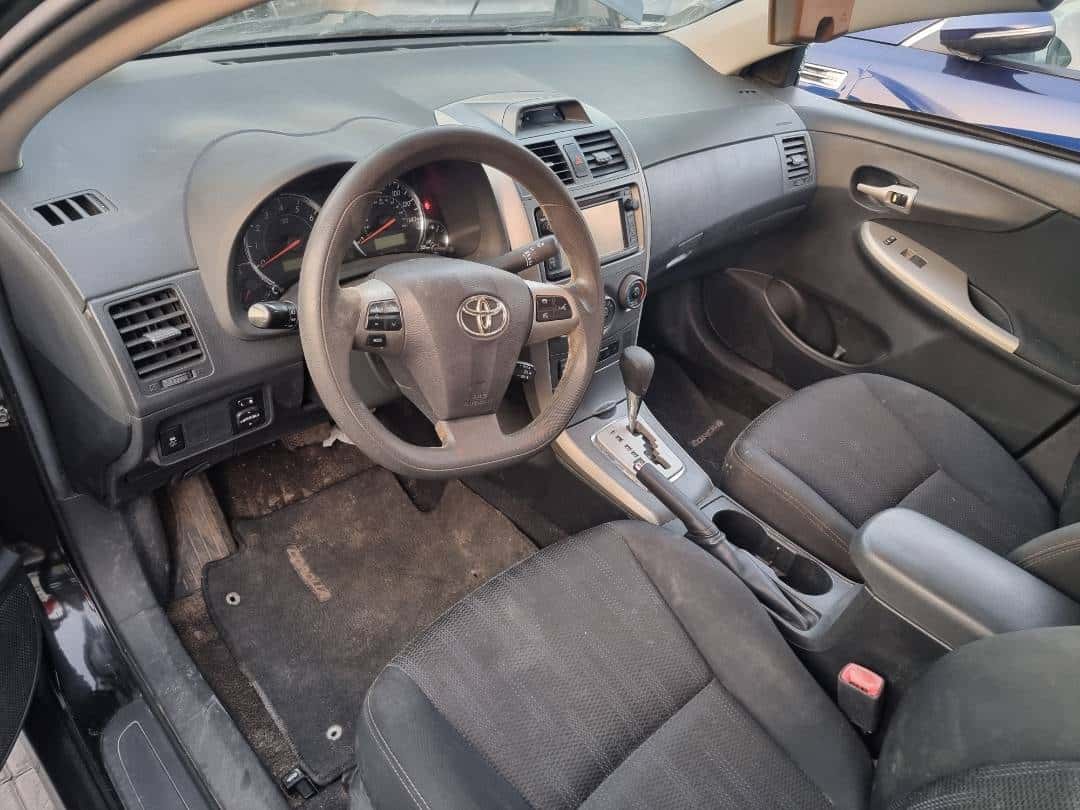 Toyota Corolla 2012 thumbnail 4