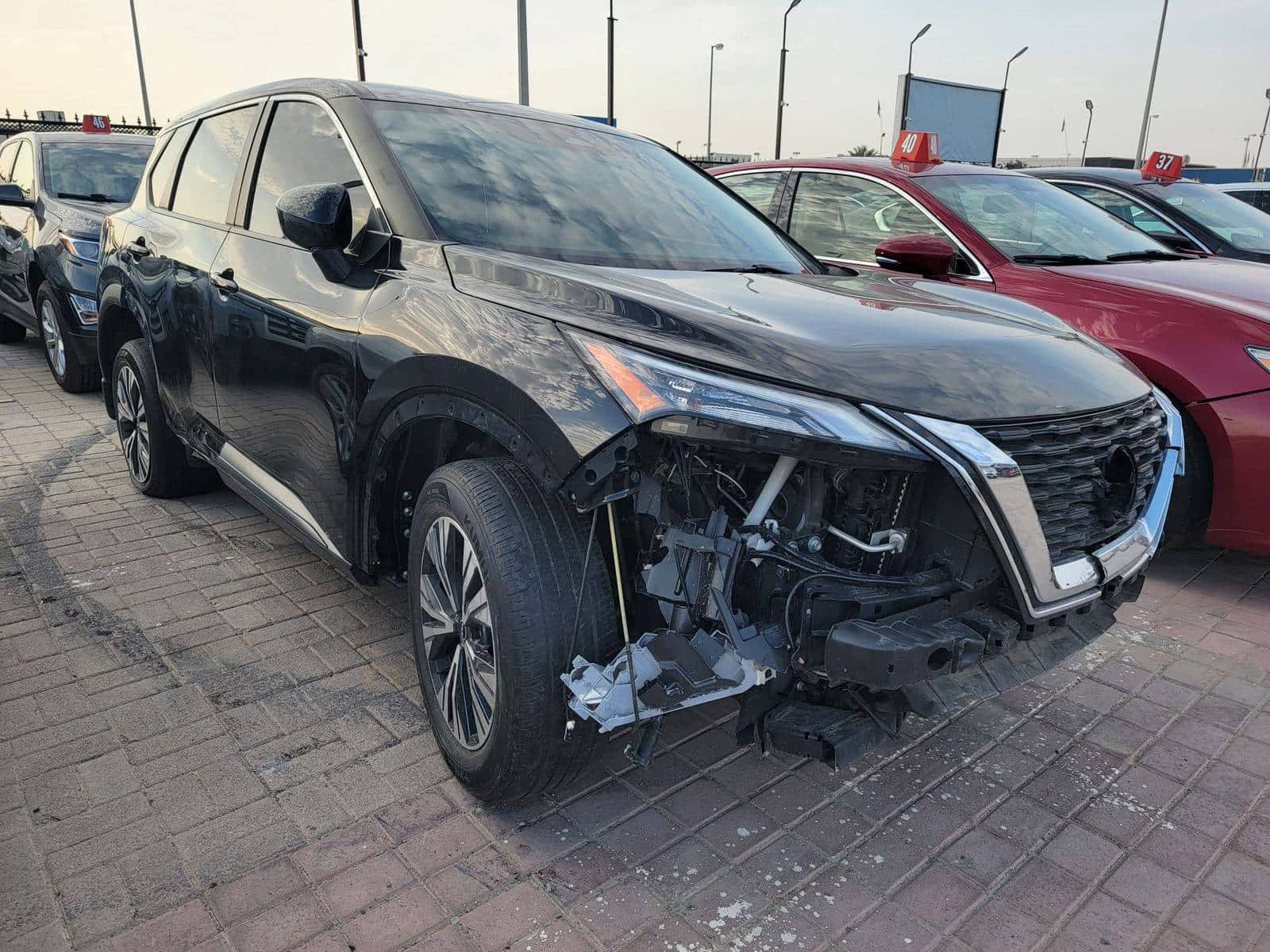Nissan Rogue 2023 thumbnail 3