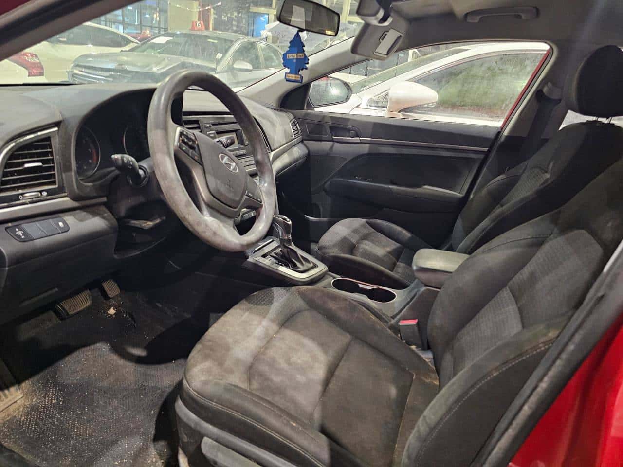 Hyundai Elantra 2017 thumbnail 6