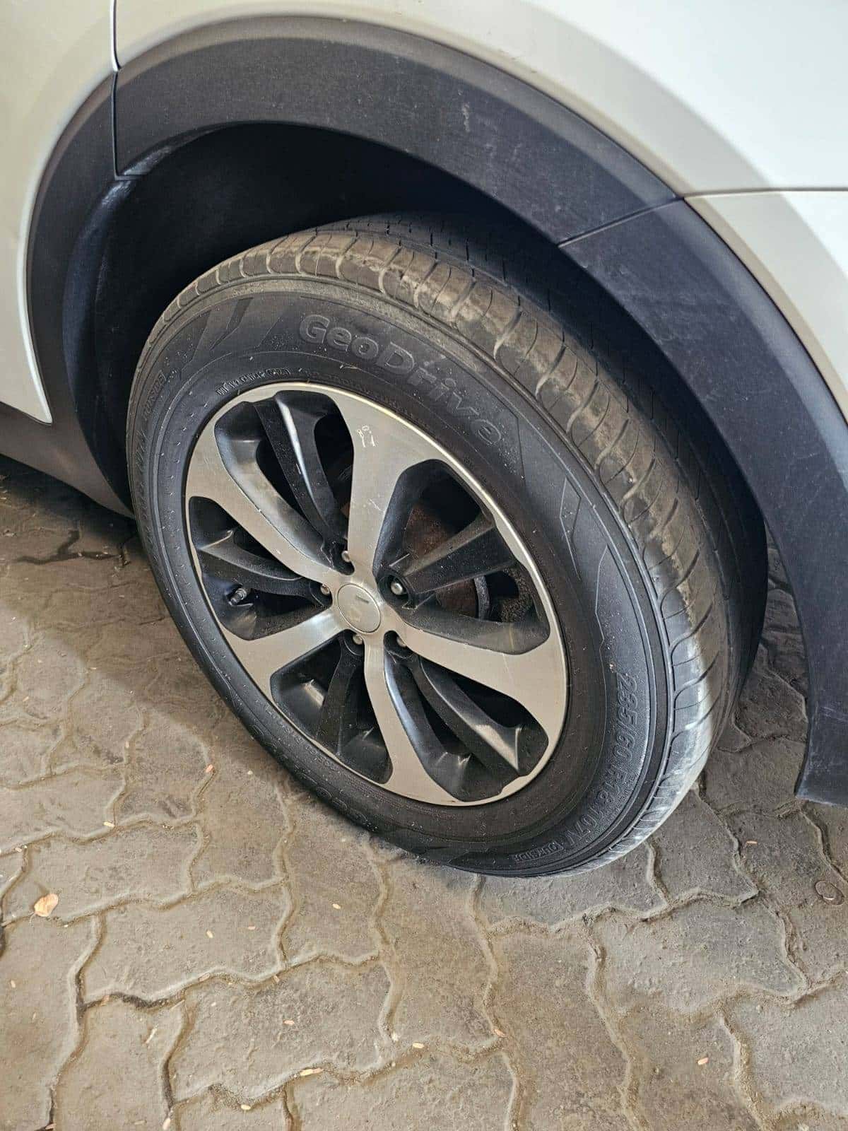 Kia Sorento 2018 thumbnail 6