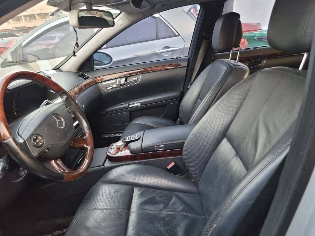 MERCEDES BENZ S 550 - Exterior