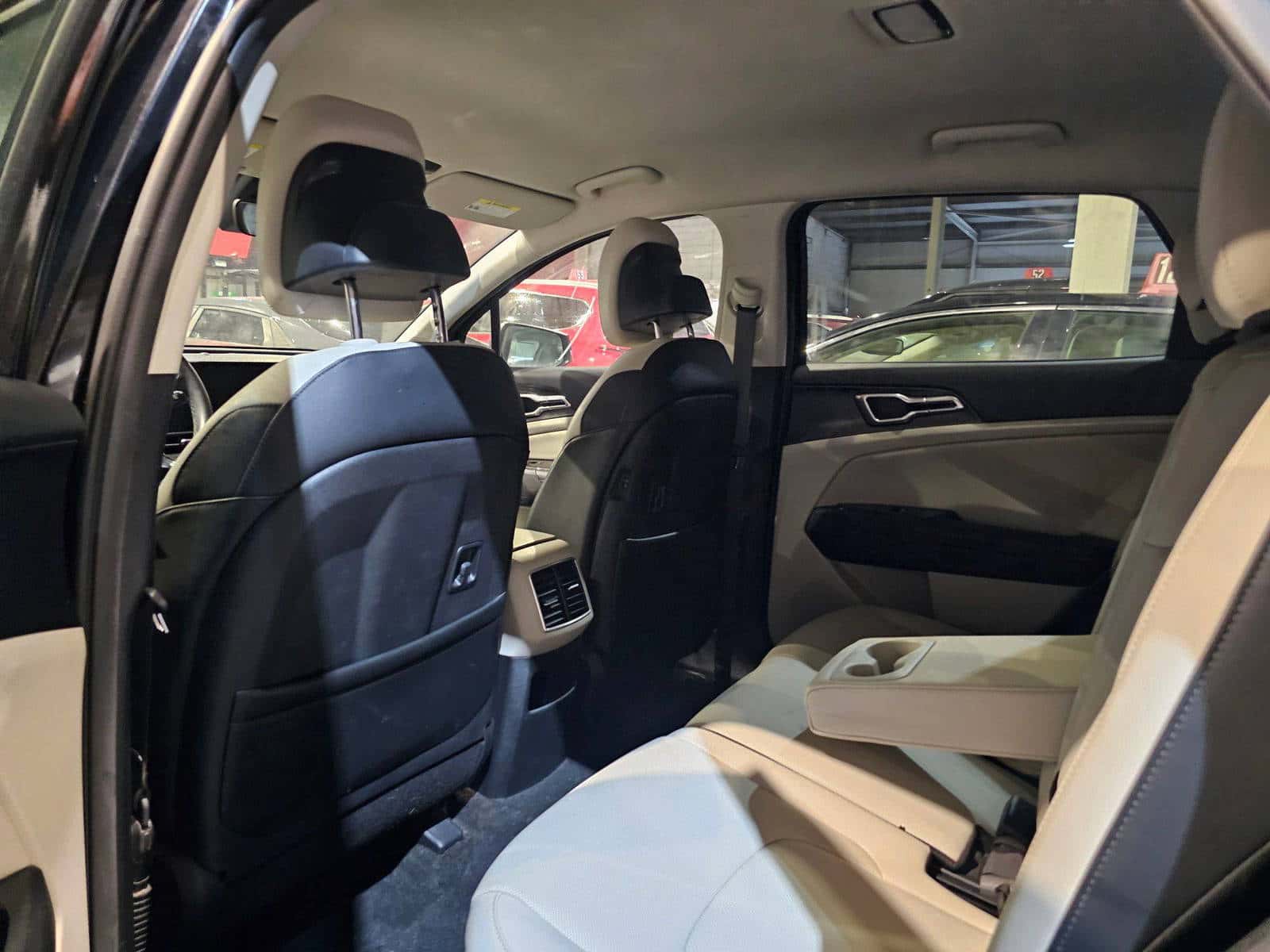KIA SPORTAGE 2023 thumbnail 6