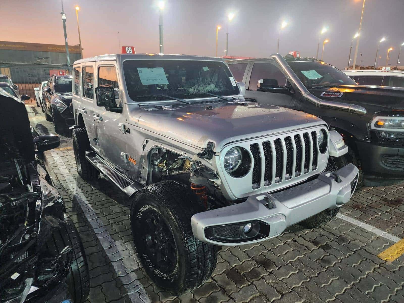 JEEP WRANGLER UNLIMITED SAHARA 2021 thumbnail 2