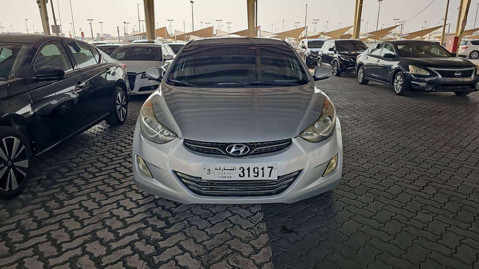 Hyundai Elantra 2011 thumbnail 3
