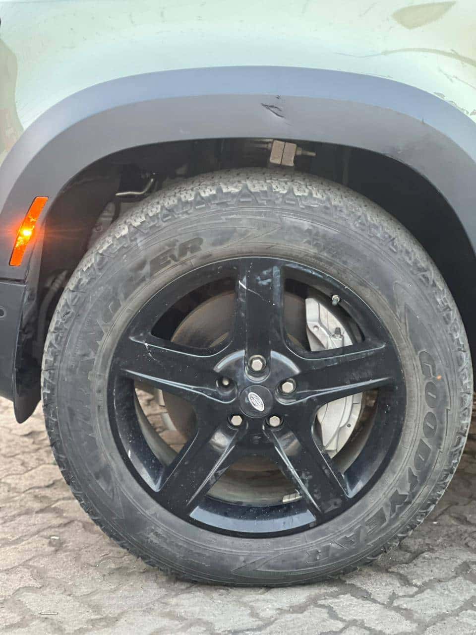 Land Rover DEFENDER 110 SE 2021 thumbnail 6