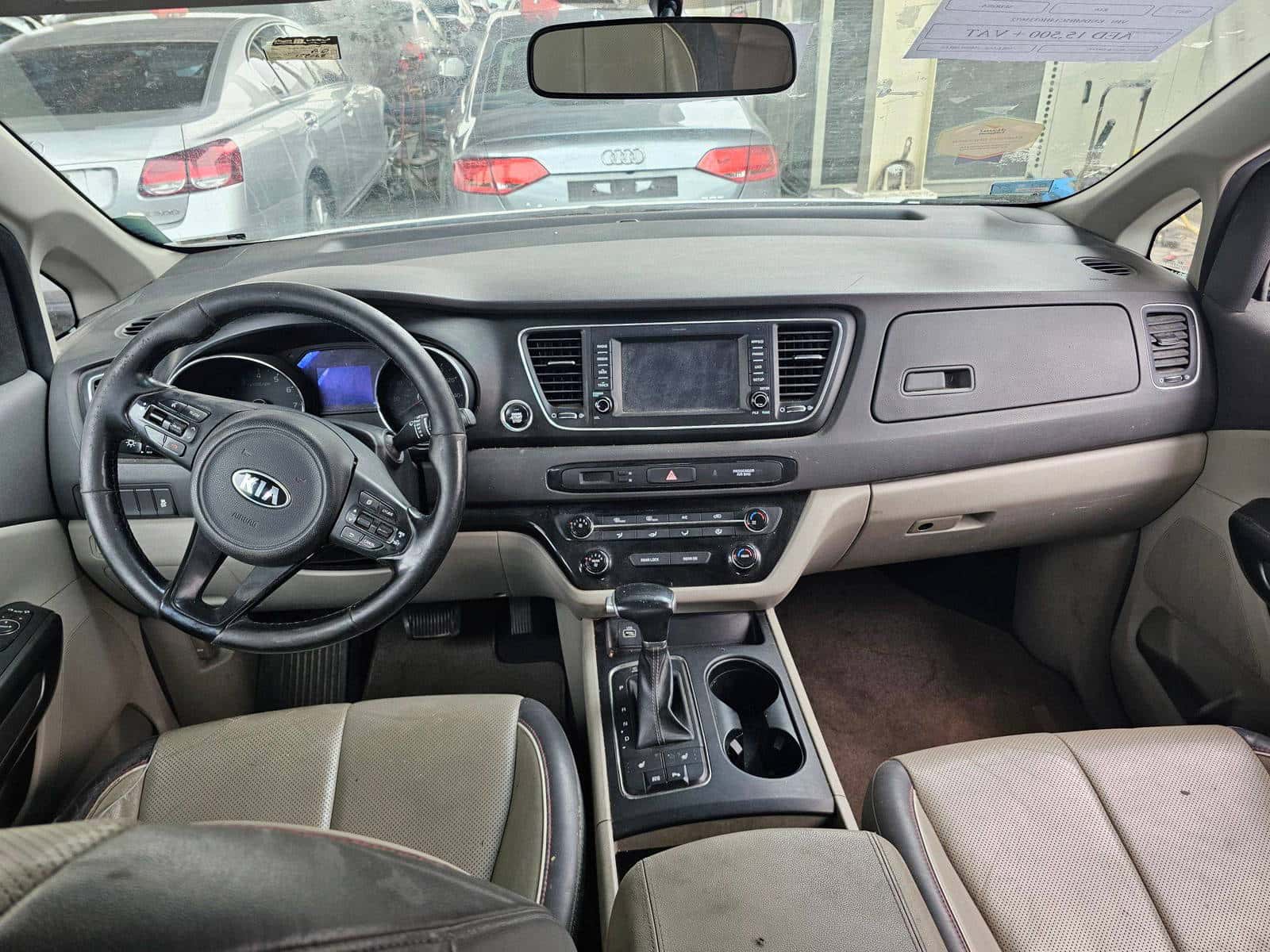 KIA SEDONA - Exterior