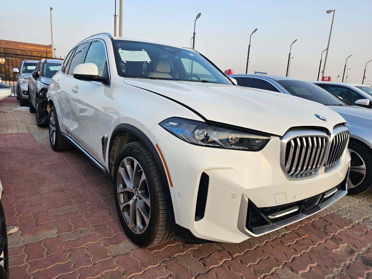 BMW X5 XDRIVE40I 2025 thumbnail 2