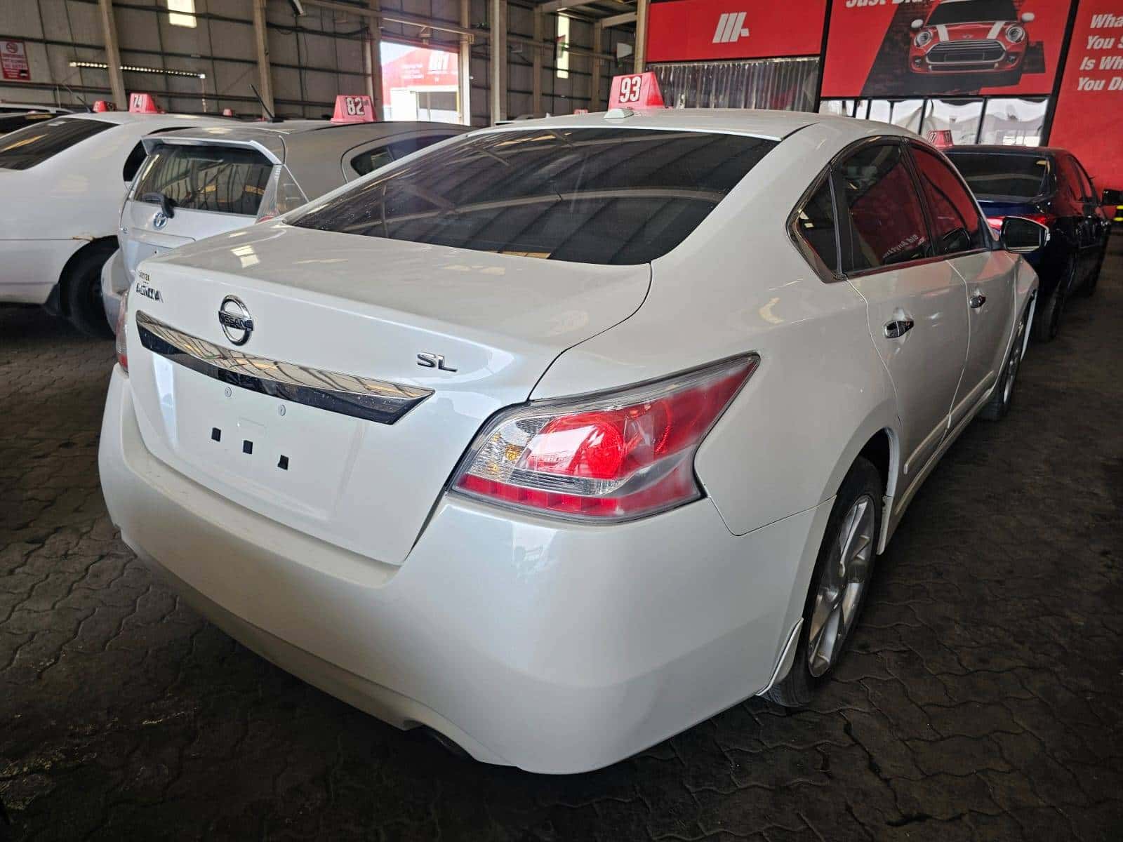 Nissan Altima 2015 thumbnail 4