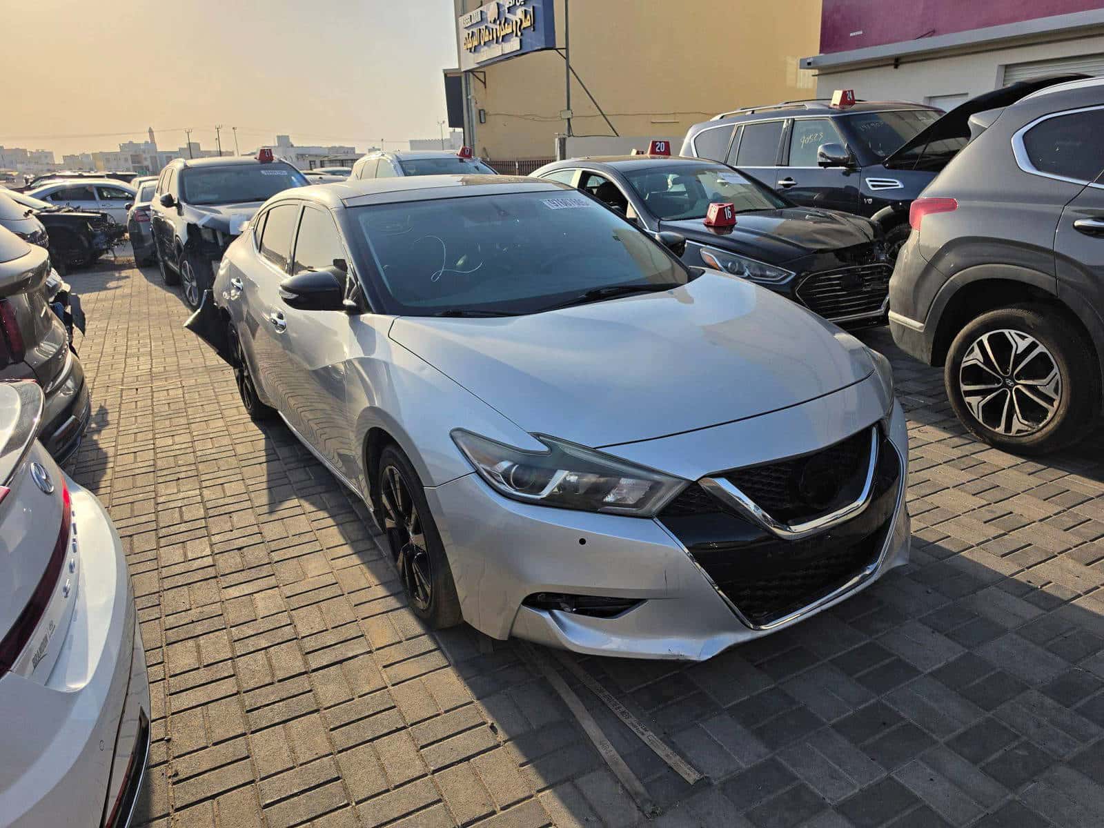 Nissan Maxima 2018 thumbnail 3